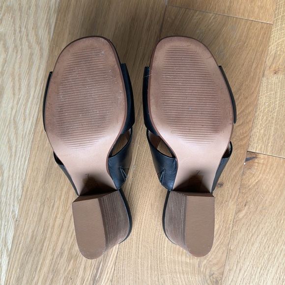 Madewell: The Tessa Mule in Leather (size 7), Black - Great Condition! - Picture 4 of 7